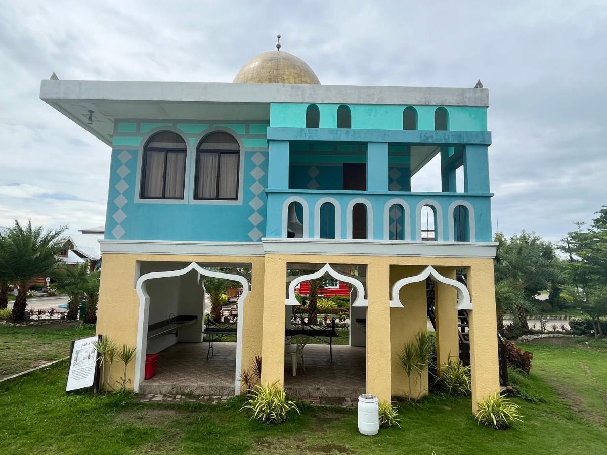 Torres Farm Resort Powered By Cocotel Naic Exterior photo