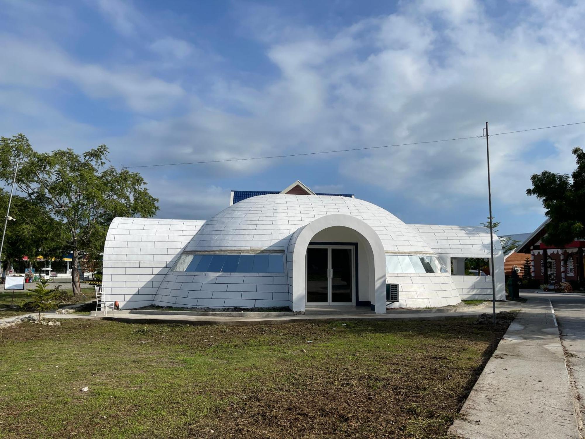 Torres Farm Resort Powered By Cocotel Naic Exterior photo