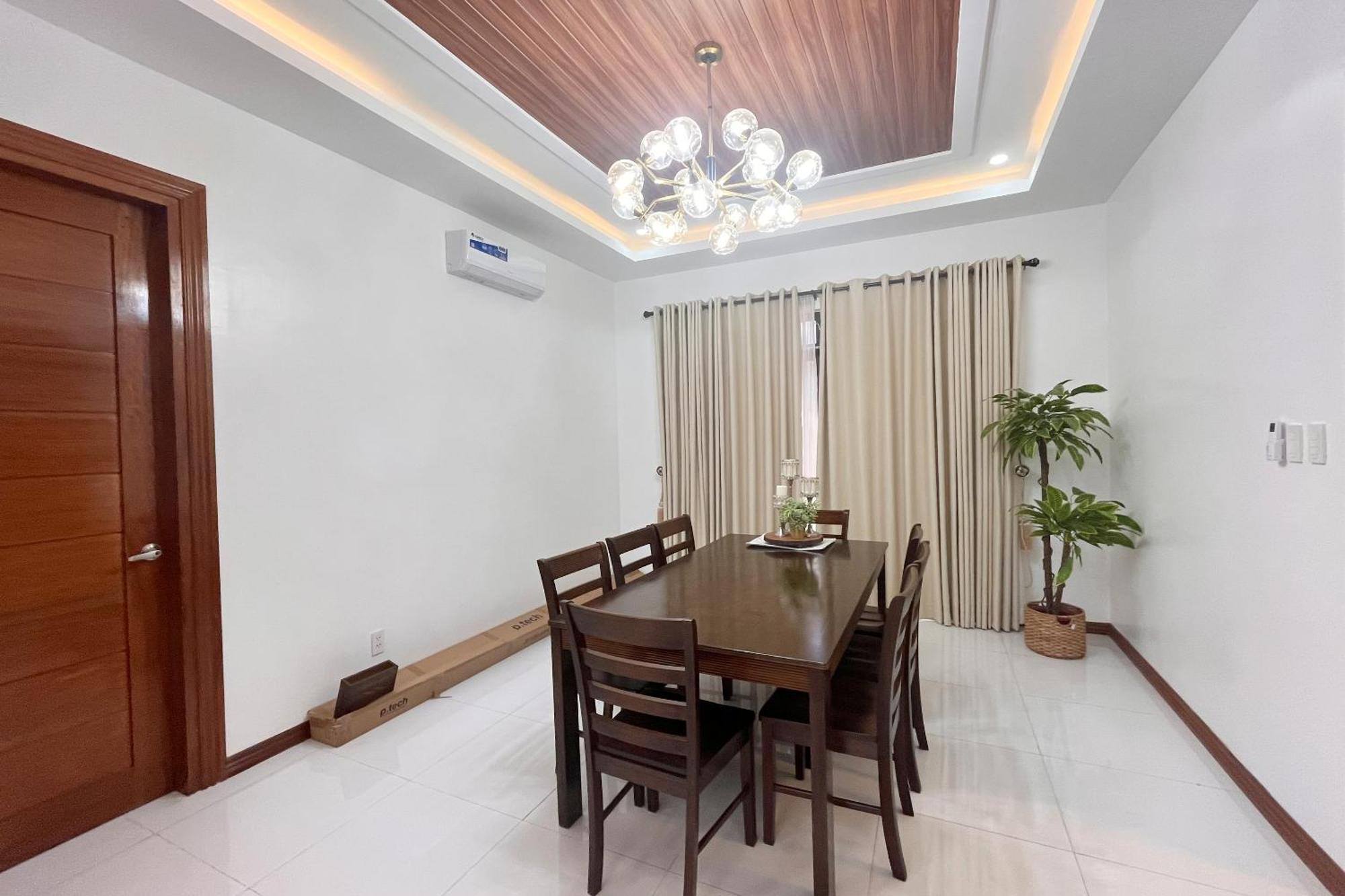 Torres Farm Resort Powered By Cocotel Naic Room photo